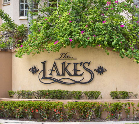 The Lakes Cairns Resort - Tourism Adelaide 0