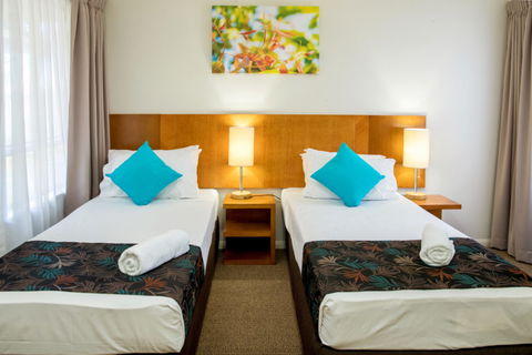 The Lakes Cairns Resort - Tourism Adelaide 2