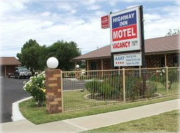 Highway Inn Motel - Tourism Adelaide 0