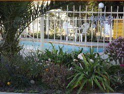 Highway Inn Motel - Tourism Adelaide 3