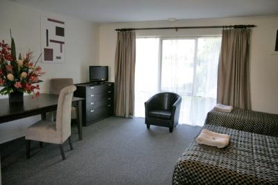 Frankston Motel - Tourism Adelaide 0