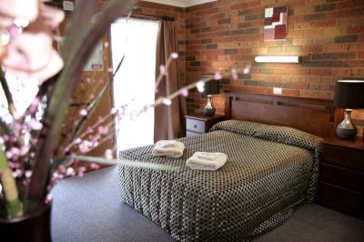 Frankston Motel - Tourism Adelaide 1