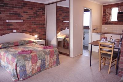 Frankston Motel - Tourism Adelaide 4