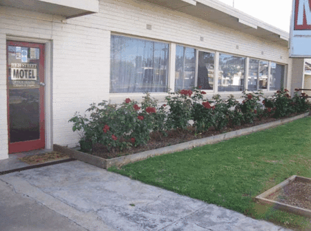 High Street Motel - Tourism Adelaide 3