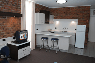 Lakes Central Hotel - Tourism Adelaide 2
