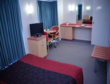 The Waverley International Hotel - Tourism Adelaide 4