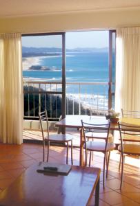 Beachfront Towers - Tourism Adelaide 2