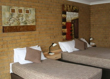 Airport Admiralty Motel - Tourism Adelaide 1