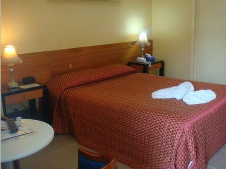 Bella Vista Motel - Tourism Adelaide 0