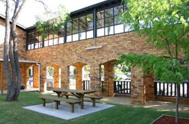 Maclin Lodge Motel - Tourism Adelaide 1