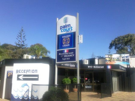 Palm Court Motor Inn - Tourism Adelaide 0