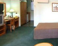 Young Federation Motor Inn - Tourism Adelaide 0