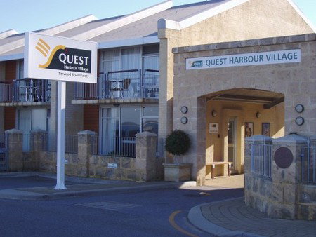 Quest Harbour Village - Tourism Adelaide 3
