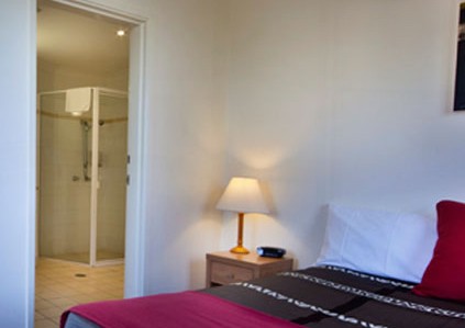 The Brighton: Lake Macquarie - Tourism Adelaide 0