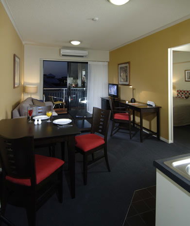 Central Brunswick Apartment Hotel - Tourism Adelaide 2