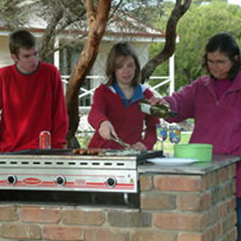 Cape Jervis Holiday Units - Tourism Adelaide 0