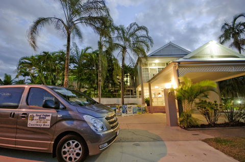 Reef Palms - Tourism Adelaide 0