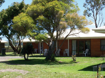 Allestree Holiday Units - Tourism Adelaide 5