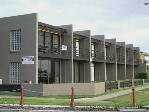 Centreport Units - Tourism Adelaide 0