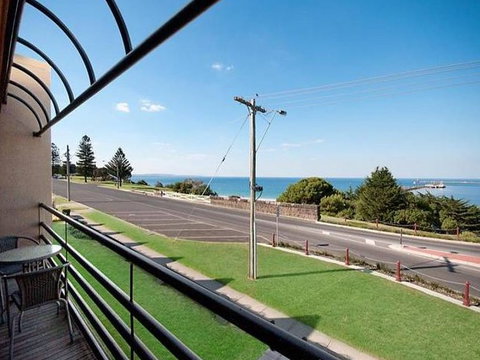 Centreport Units - Tourism Adelaide 1