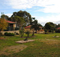 Lakes Entrance Country Cottages - Tourism Adelaide