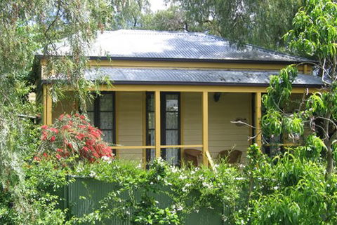 Bendigo Cottages - Tourism Adelaide 0