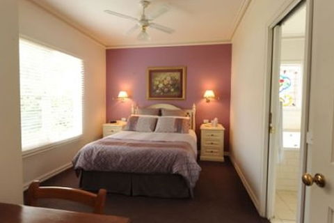 Bendigo Cottages - Tourism Adelaide 3