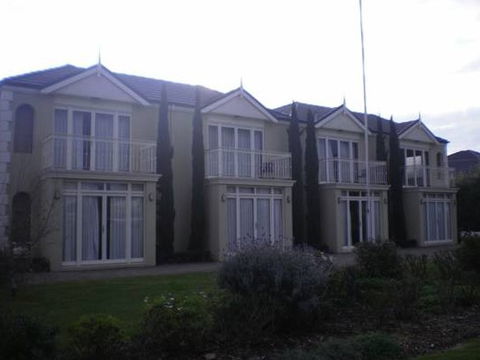 Colonial Village Motel - Tourism Adelaide 1