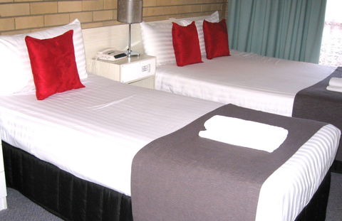 Golden Harvest Motor Inn - Tourism Adelaide 2