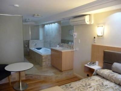 Indian Ocean Hotel - Tourism Adelaide 1