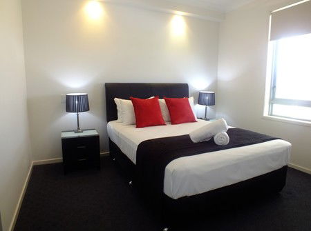 Pacific Marina Apartments - Tourism Adelaide 7