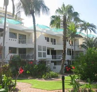 Camargue Beachfront Apartments - Tourism Adelaide