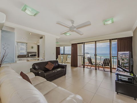 Princess Palm On The Beach - Tourism Adelaide 5