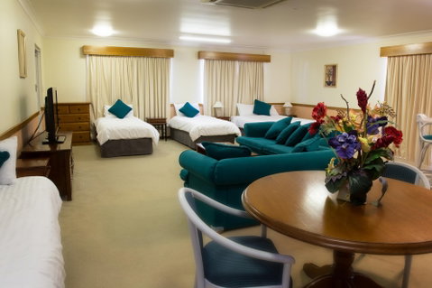 White Lace Motor Inn - Tourism Adelaide 4