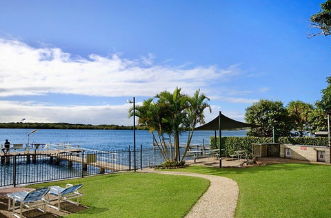 Banyandah Towers - Tourism Adelaide 5