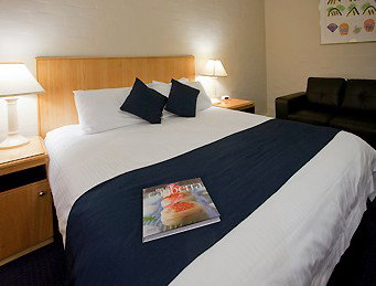 Ibis Styles Canberra Narrabundah - Tourism Adelaide 1