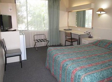 Acacia Motel - Tourism Adelaide 0