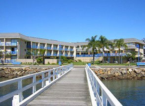 Mariners On The Waterfront - Tourism Adelaide 0
