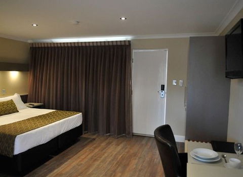 Bentley Motel - Tourism Adelaide 0