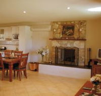 Sherwood Cottages Country Retreat - Tourism Adelaide