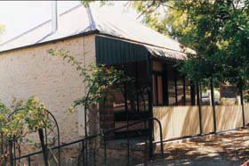 Wild Olive Cottage - Tourism Adelaide 0