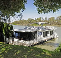 Moving Waters Self Contained Moored Houseboat - Tourism Adelaide