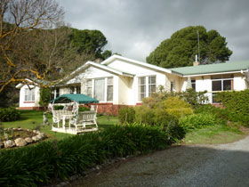 Cape Jervis Station - Tourism Adelaide 0