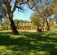 Jacobs Creek Retreat at Moorooroo Park - Tourism Adelaide