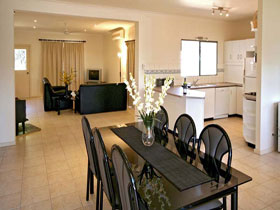 Riverwalk Retreat Karinga Park - Tourism Adelaide 0