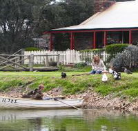 Stonewell Cottages and Vineyards - Tourism Adelaide