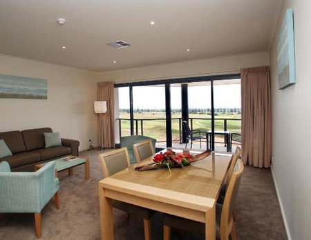 Links Lady Bay Golf Resort - Tourism Adelaide 3