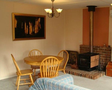 Riddlesdown Cottage - Tourism Adelaide 3