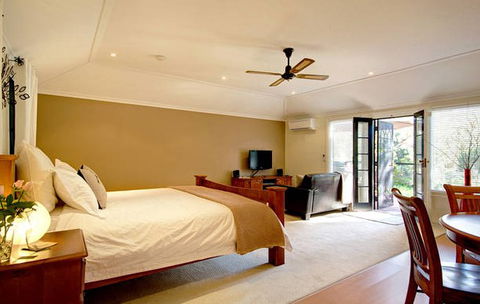 One Tree Bed And Breakfast - Tourism Adelaide 8