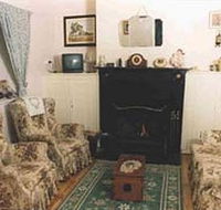 Lavender Cottage Bed And Breakfast Accommodation - Tourism Adelaide